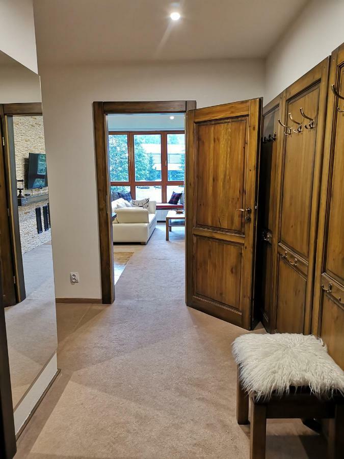 Family Apartment In Tatranska Lomnica Bagian luar foto